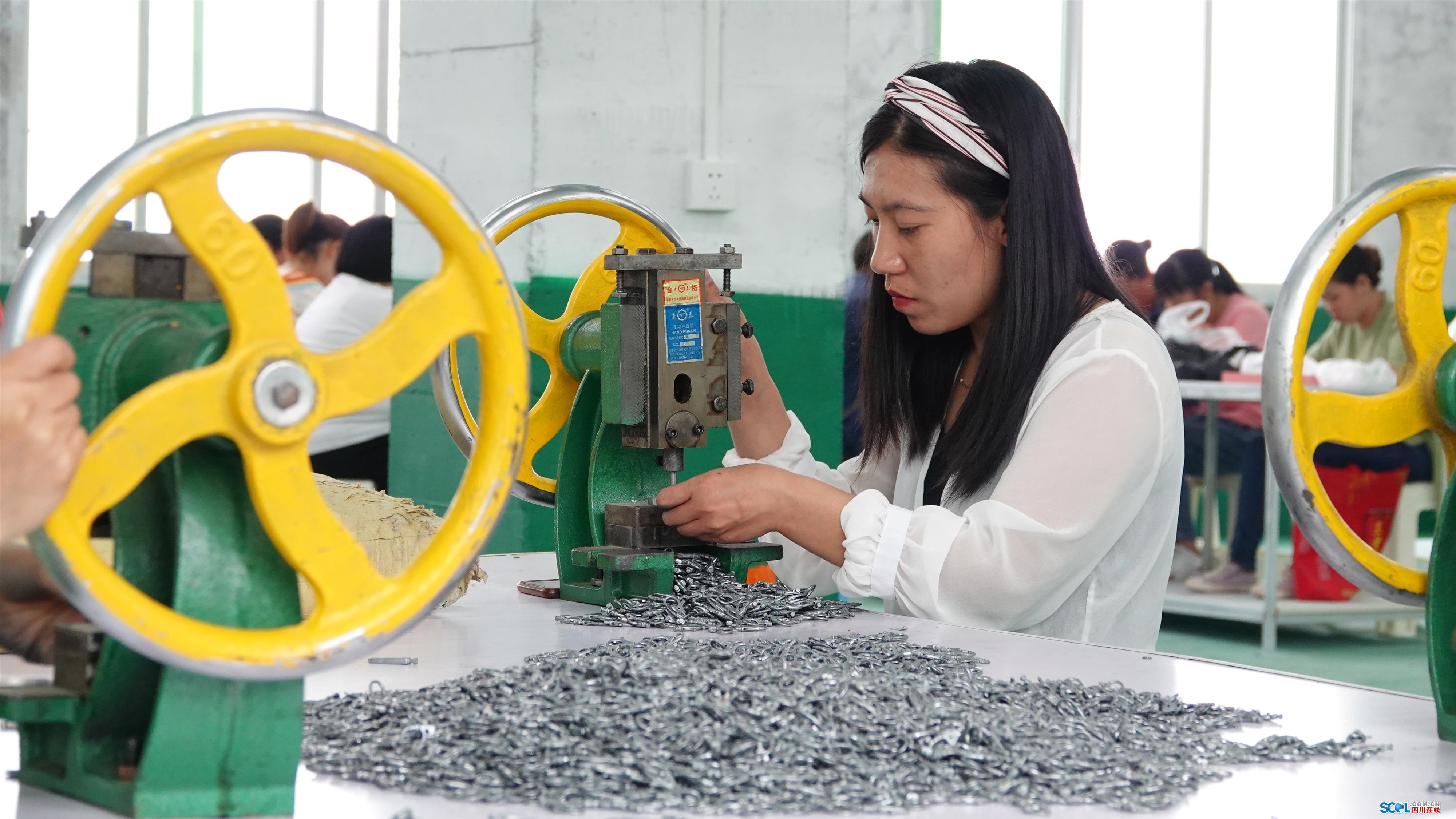 泸州古蔺:家门口就业,留守妇女幸福生活的起点